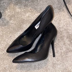 Steve Madden Black Heels